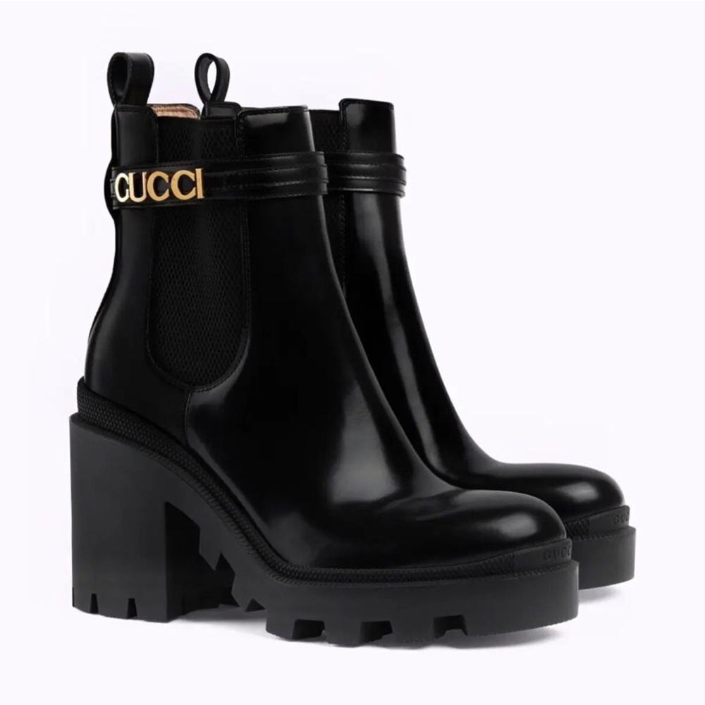 Gucci Women’s Chelsea Leather Lug Boot w/ Gold Logo Strap Size-US 9/EUR 39 NIB - Picture 3 of 17